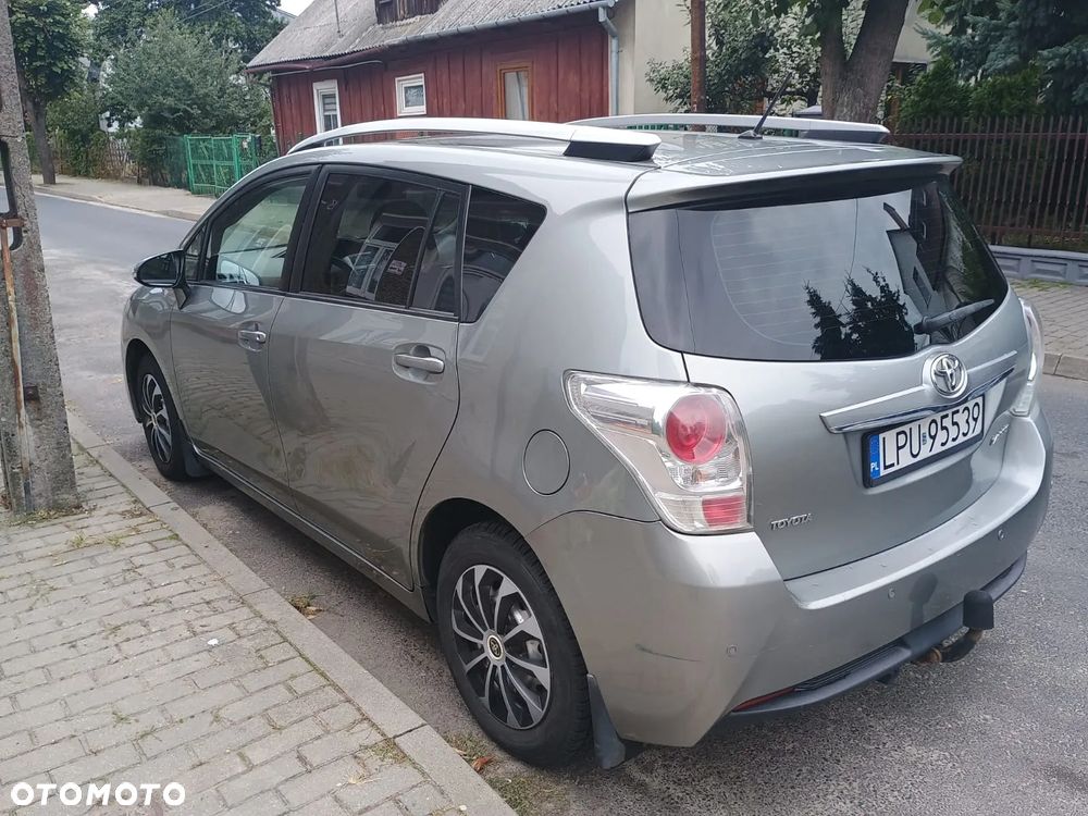 Toyota Verso 2.0 D-4D Active 7os - 3