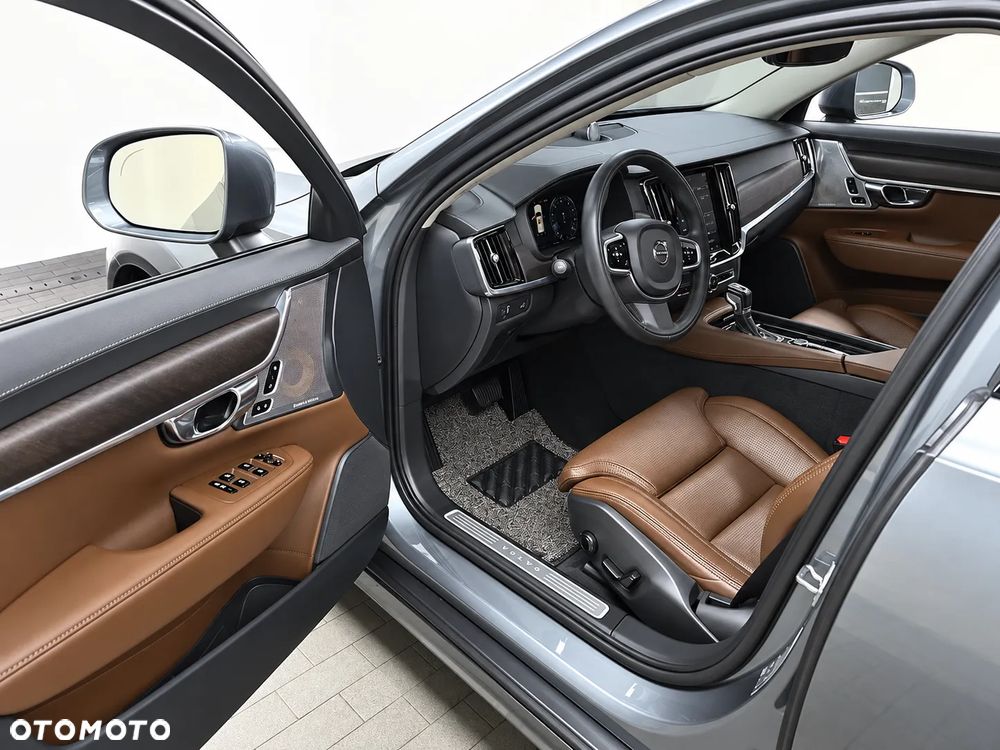 Volvo V90 Cross Country T5 AWD Pro - 7
