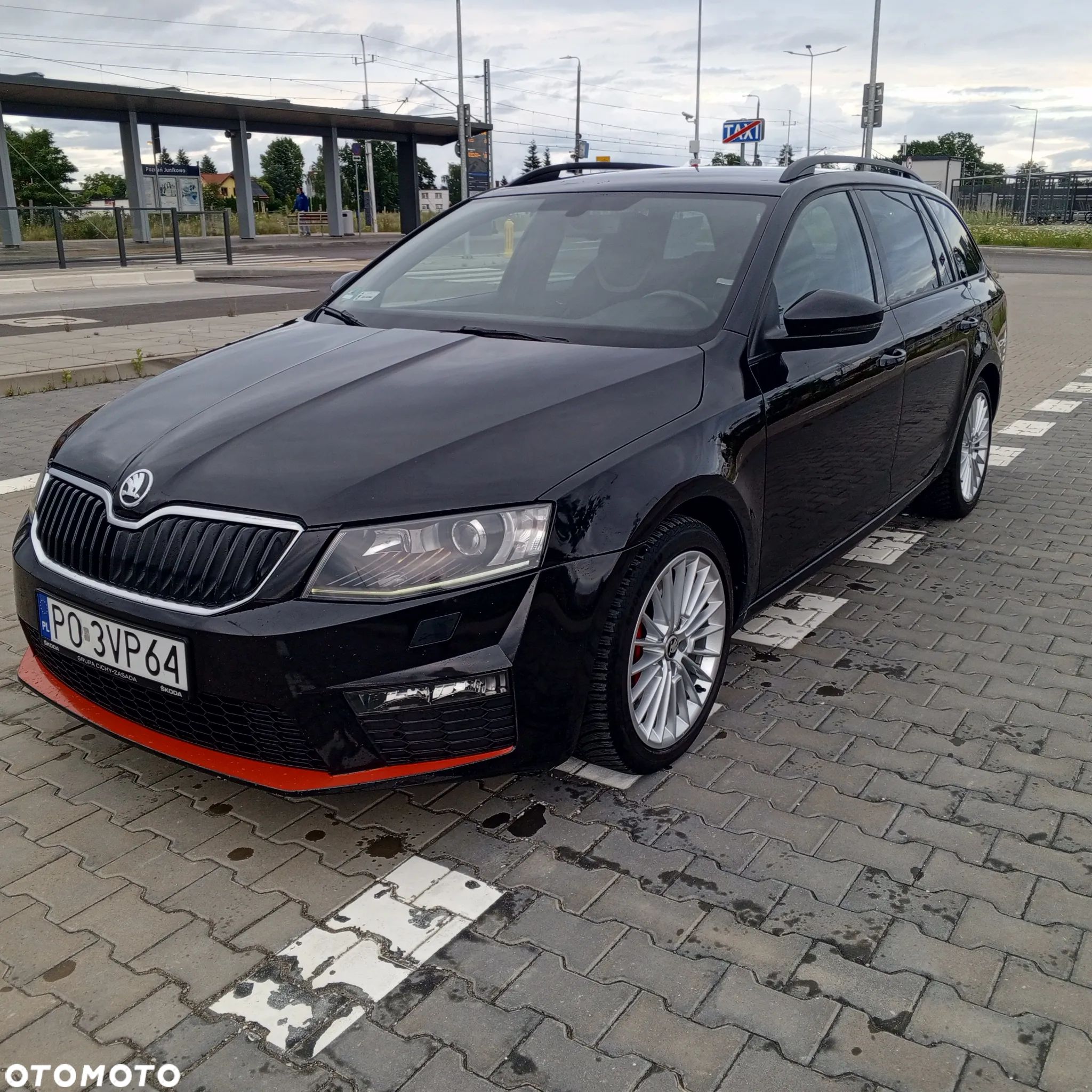 Skoda Octavia 2.0 TDI RS DSG - 1