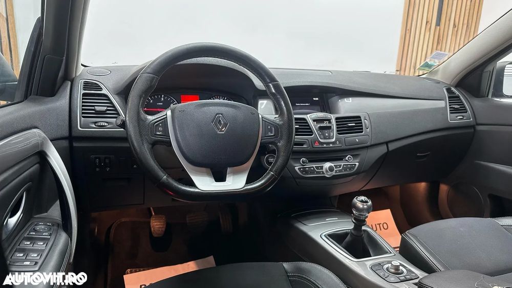 Renault Laguna GT 2.0dCi 4Control - 22