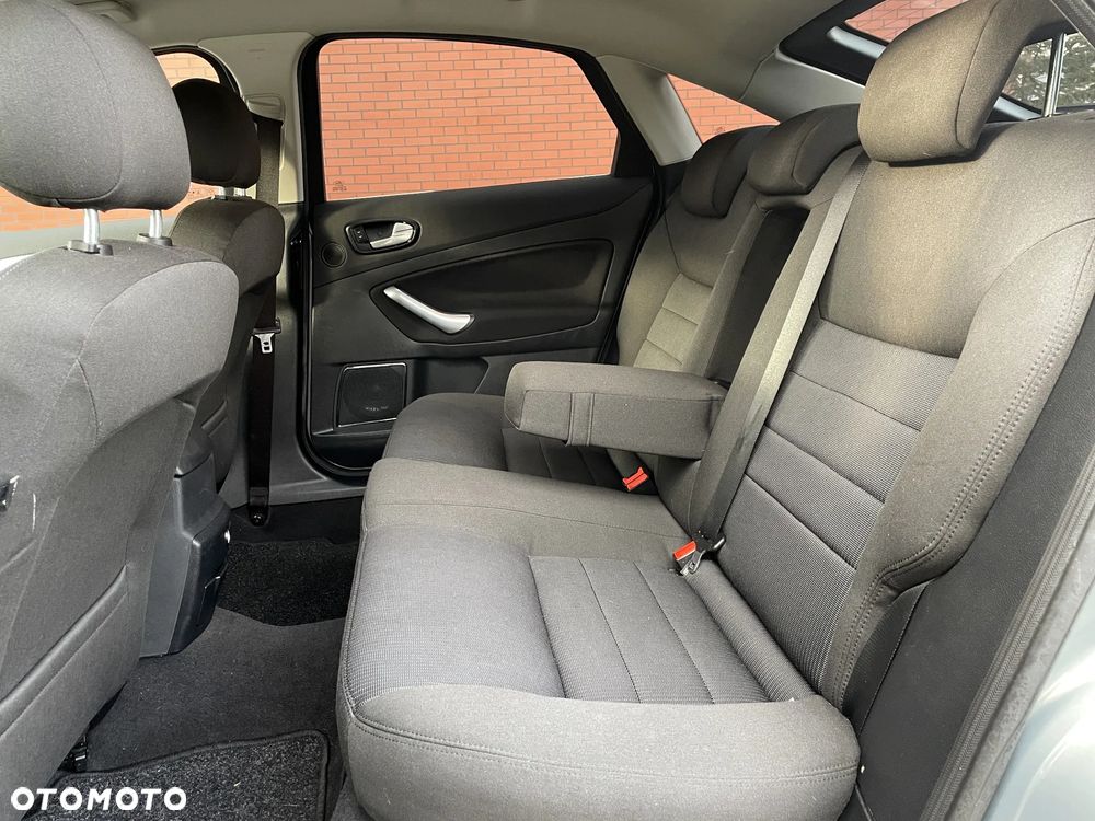 Ford Mondeo 2.0 Viva Titanium - 38