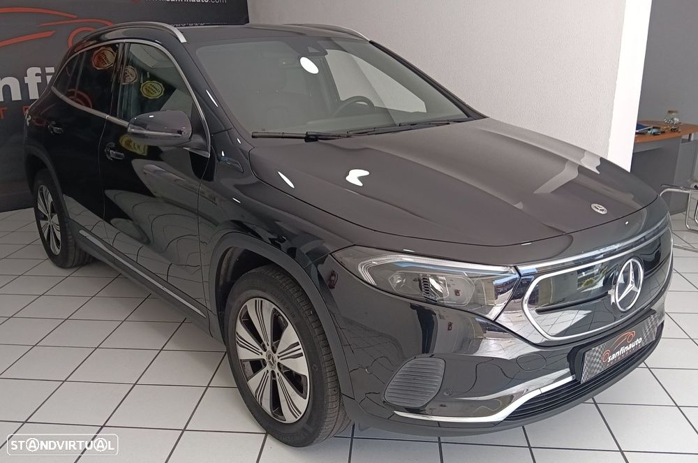 Mercedes-Benz EQA - 8