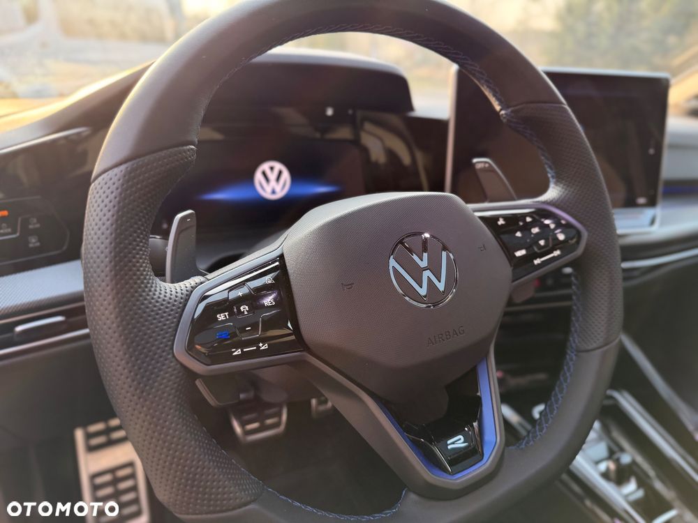 Volkswagen Golf 2.0 TSI 4Motion R DSG - 21