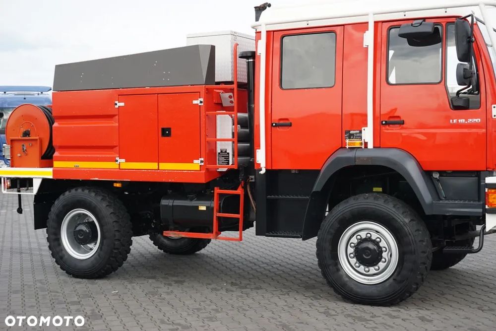MAN / LE 220 / 4 X 4 / DOKA / STRAŻ POZARNA - 34