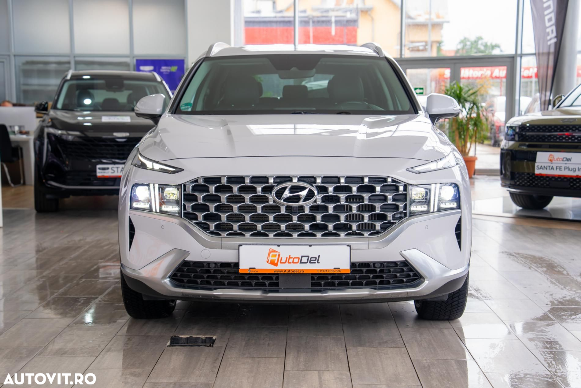 Hyundai Santa Fe Hybrid 1.6 l 230 CP 4WD 6AT Luxury - 9