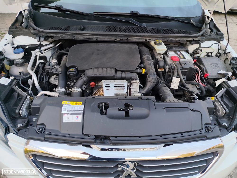 Peugeot 308 PureTech 130 EAT6 Stop & Start GT-Line Edition - 16