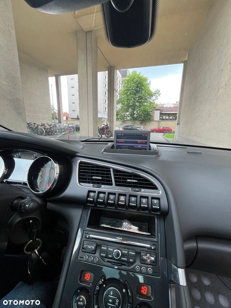 Peugeot 3008 HDi FAP 150 Allure - 14