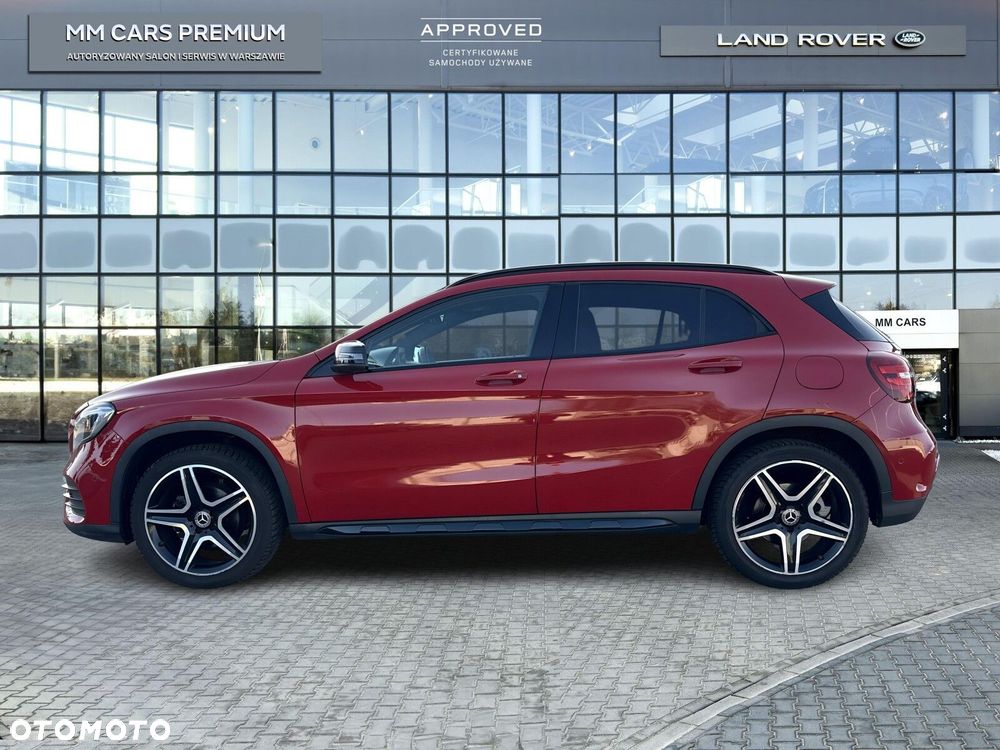 Mercedes-Benz GLA - 3