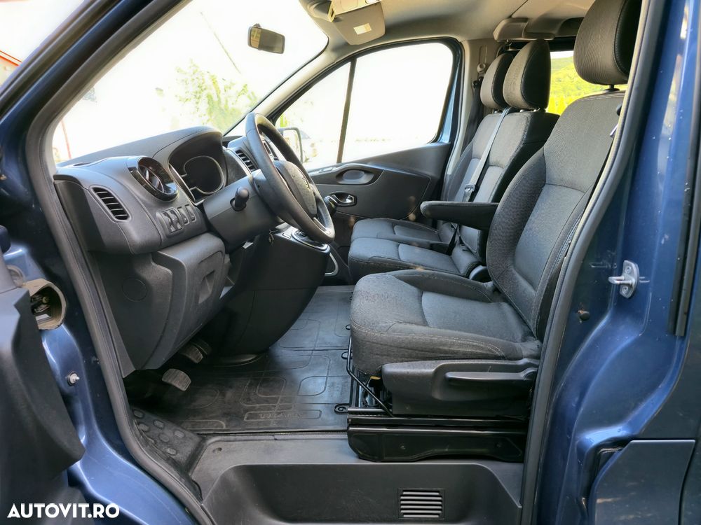 Renault Trafic 2.0 Blue dCi 145 Combi L2H1 7+1 locuri Expression - 17