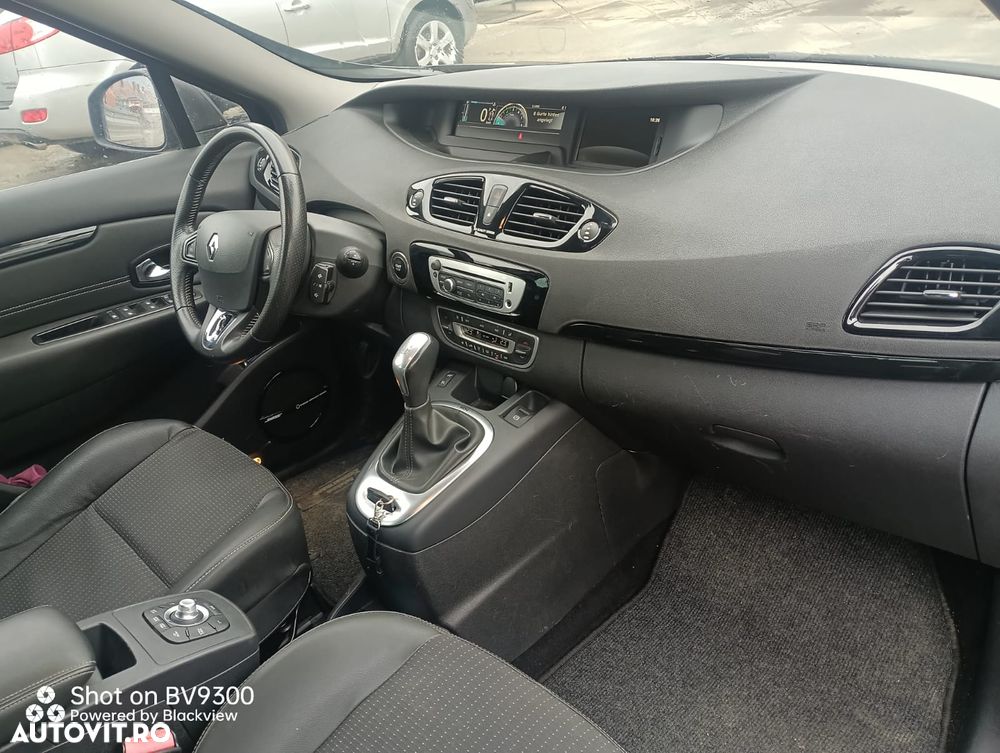 Renault Scenic - 6