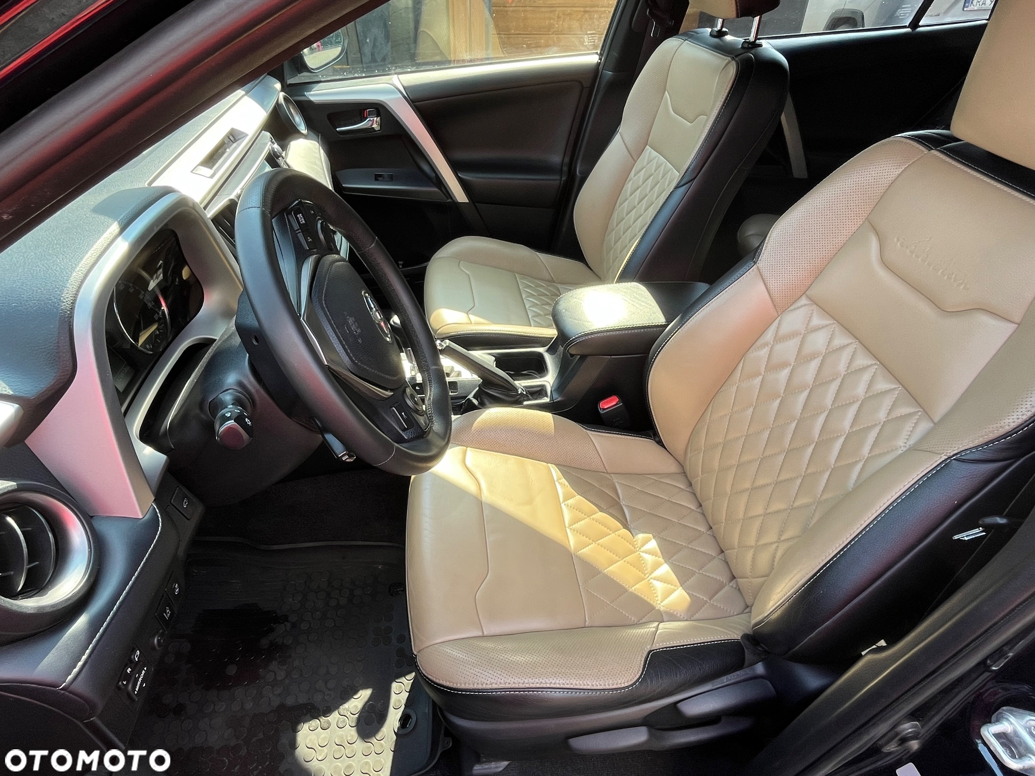 Toyota RAV4 Hybrid Selection 4x2 - 21