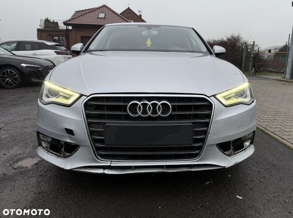 Audi A3 Sportback 1.4 TFSI Attraction - 6
