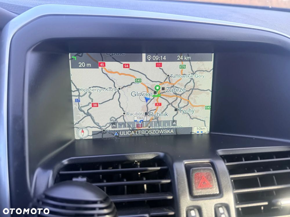 Volvo XC 60 D4 Summum - 3