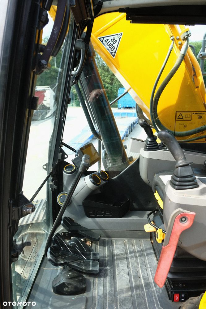 JCB 220 XLC 4f 7200H - 38