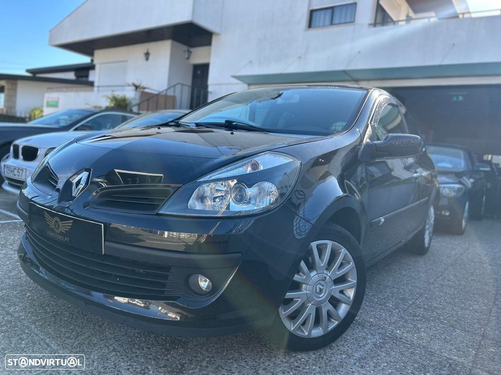 Renault Clio 1.5 dCi Dynamique S - 2