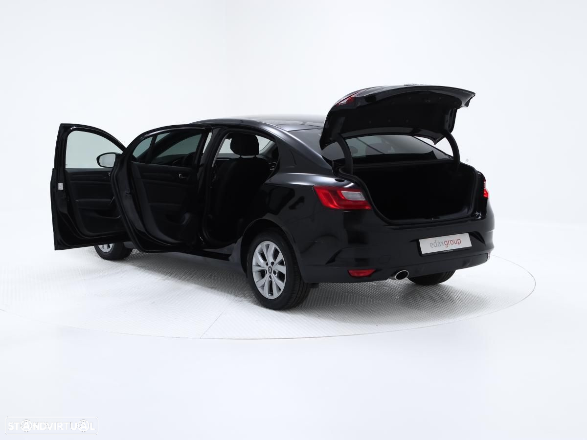 Renault Mégane Grand Coupe - 5