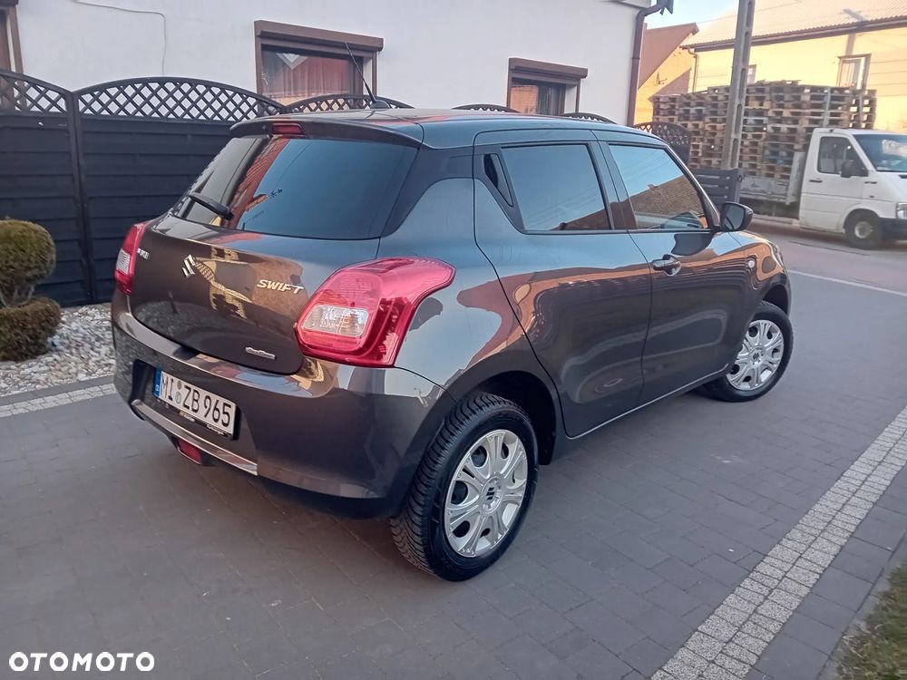 Suzuki Swift 1.2 Dualjet Allgrip Comfort - 11