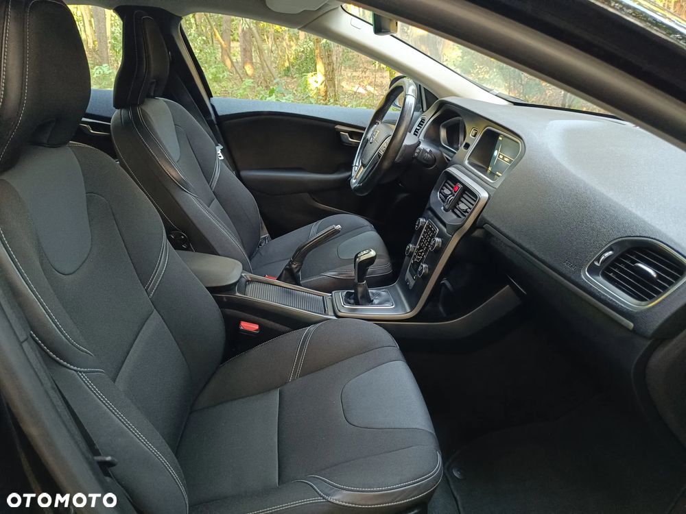 Volvo V40 D2 Drive-E Kinetic - 16