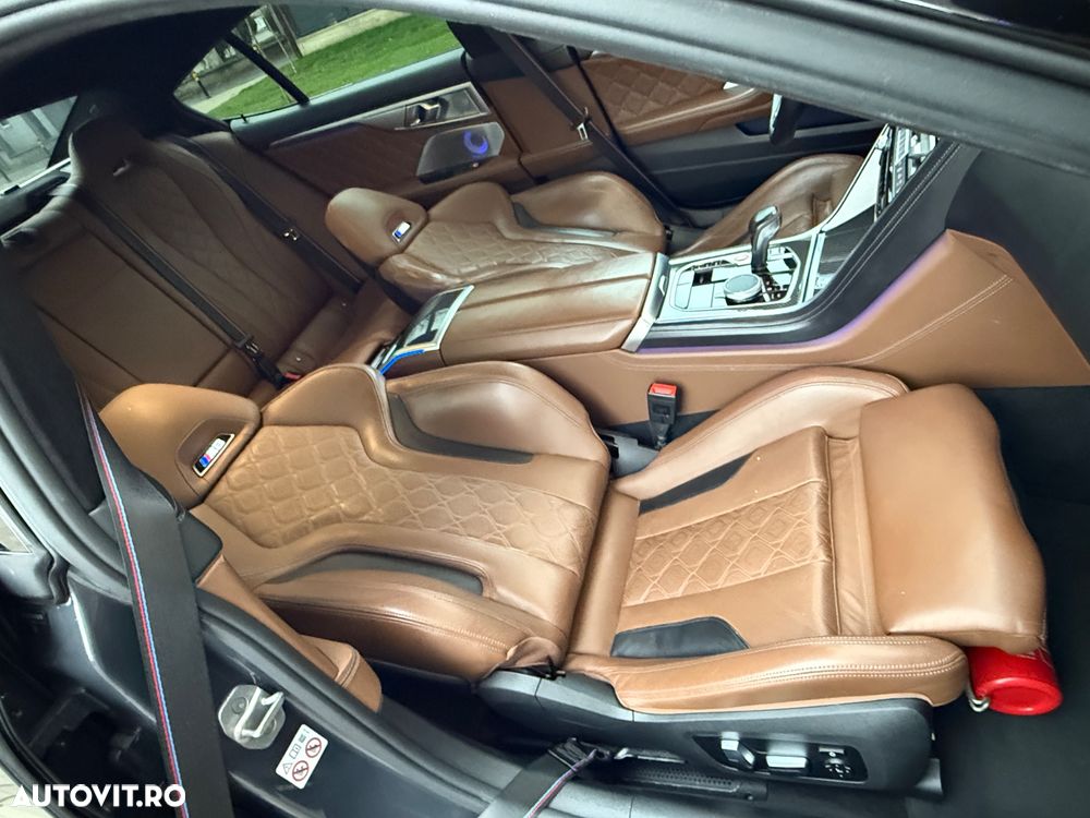 BMW M8 Competition - 15