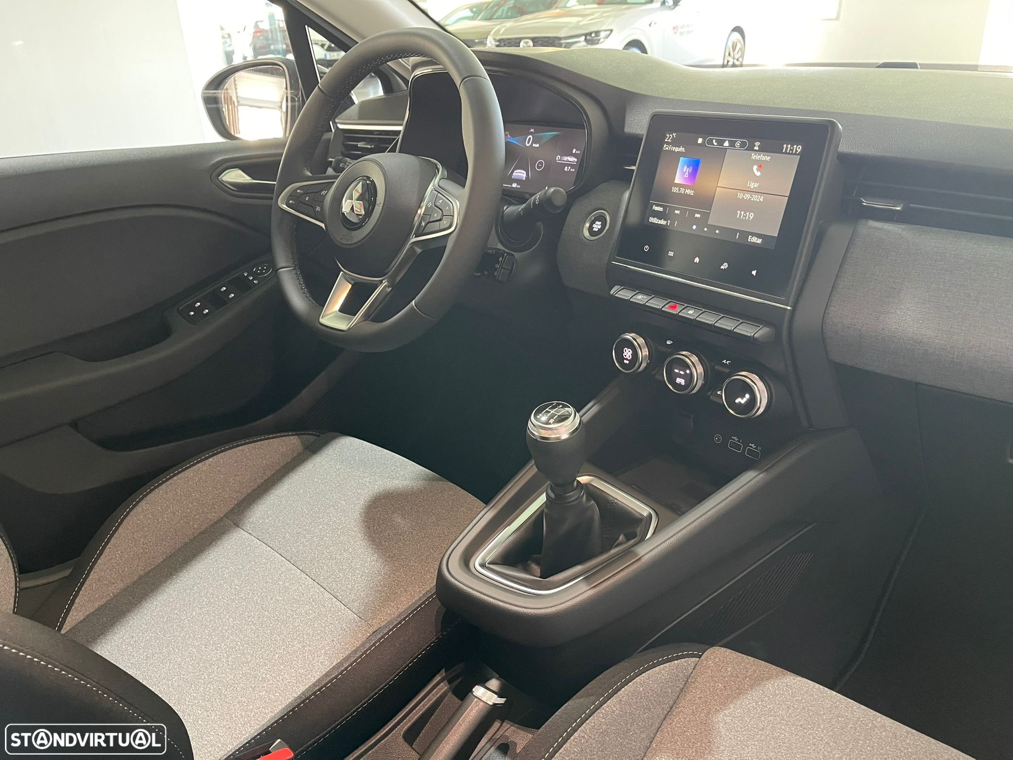 Mitsubishi Colt 1.0 MPI Kyoto - 10