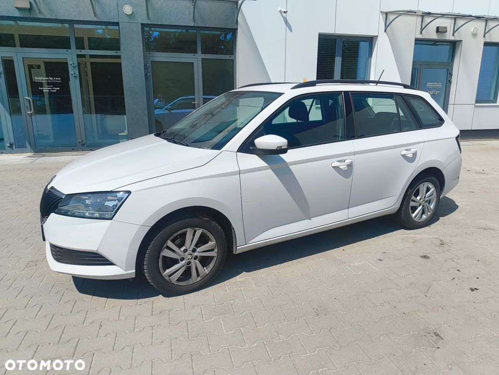Skoda Fabia 1.0 TSI Ambition - 2
