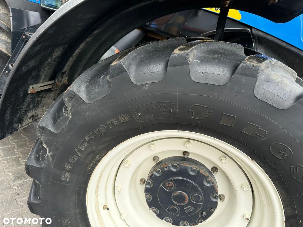 New Holland T7040  T7050 t 7.215 case puma - 32