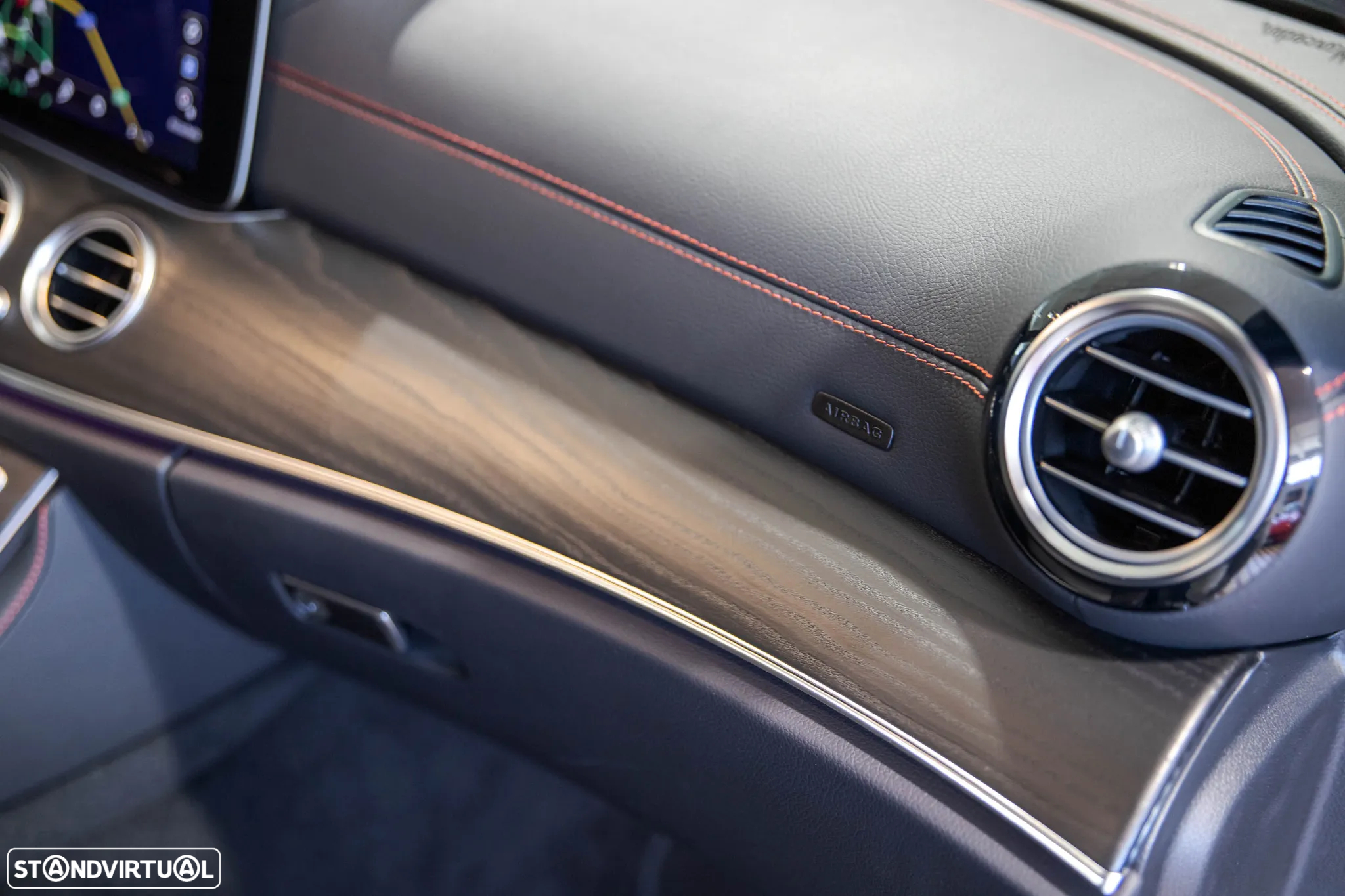 Mercedes-Benz E 53 AMG 4Matic+ - 41