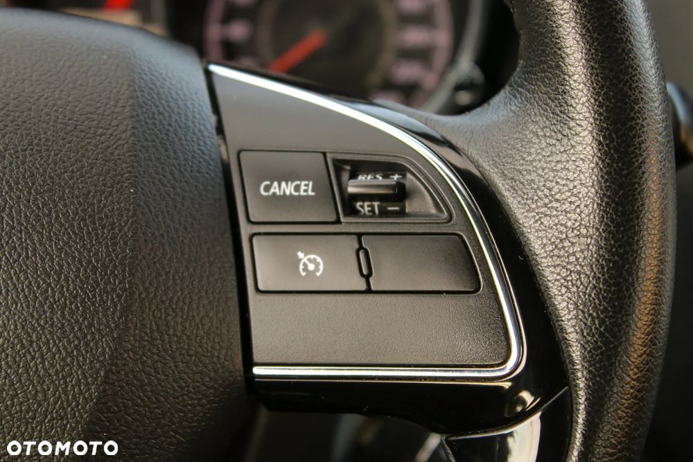 Mitsubishi ASX 1.6 Intense - 36