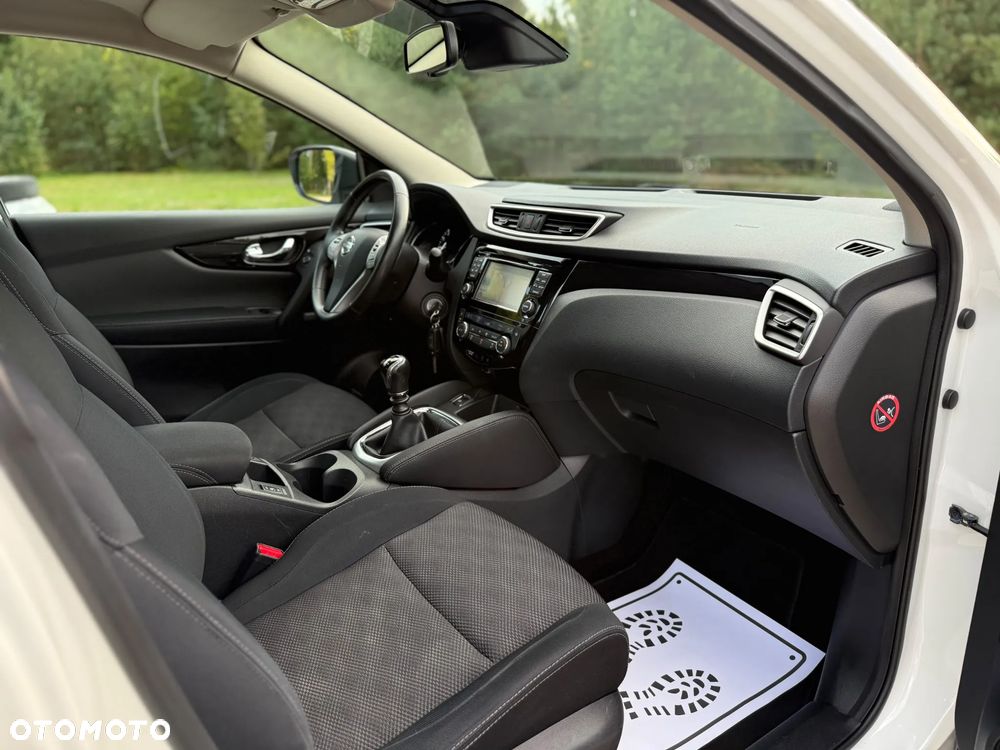 Nissan Qashqai 1.2 DIG-T Acenta - 22