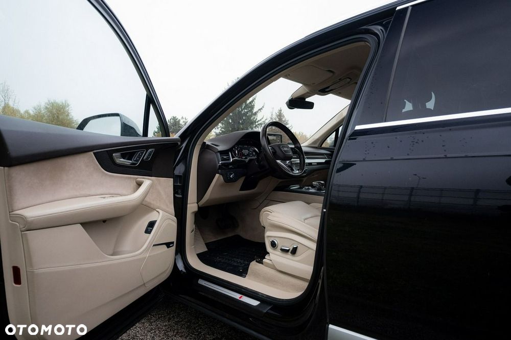 Audi Q7 50 TDI mHEV Quattro S Line Tiptr - 18