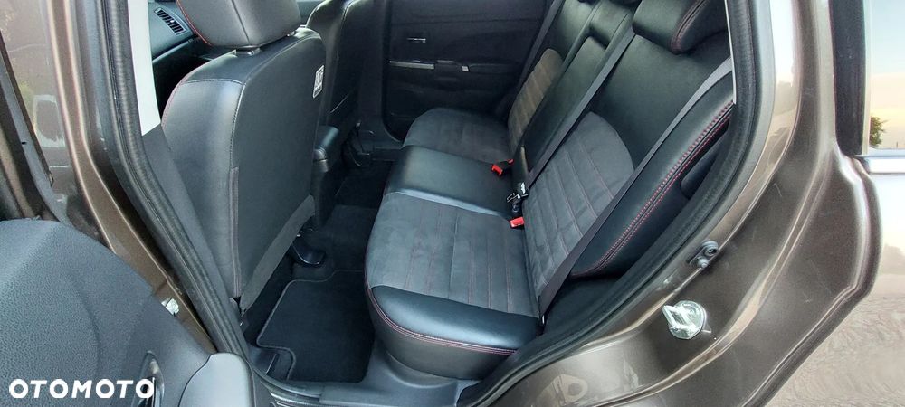 Mitsubishi ASX 1.6 2WD Diamant Edition - 23