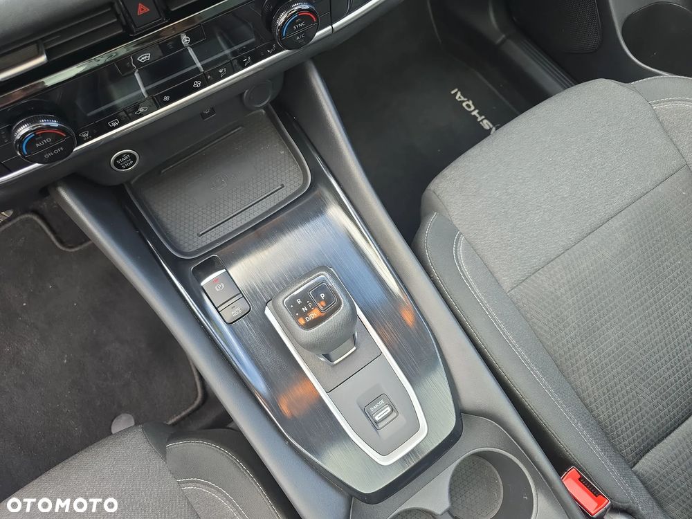 Nissan Qashqai 1.3 DIG-T MHEV Premiere Edition Xtronic - 17
