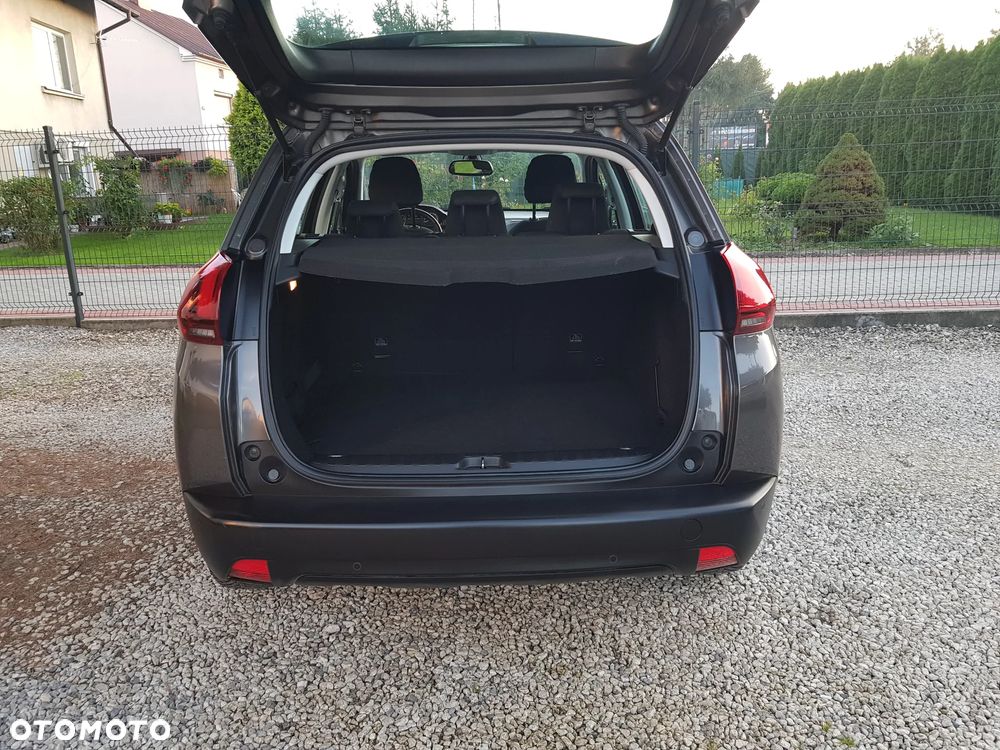 Peugeot 2008 - 19