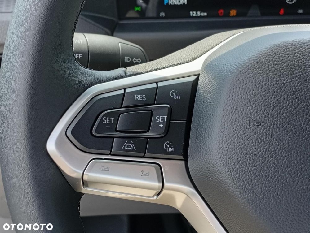 Volkswagen Transporter - 11