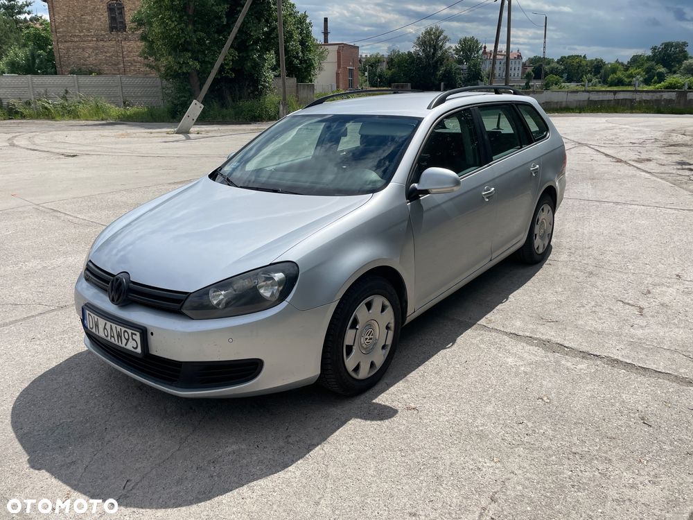 Volkswagen Golf 1.6 TDI BMT Comfortline - 1