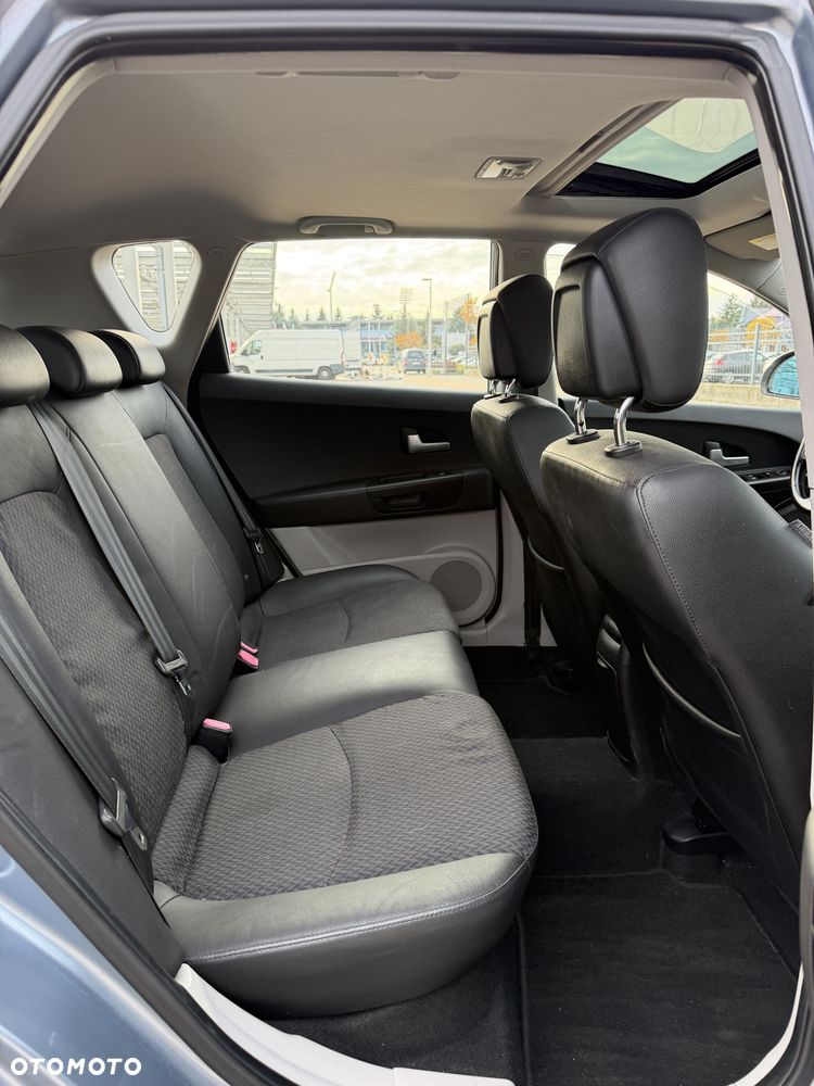 Kia Ceed - 7