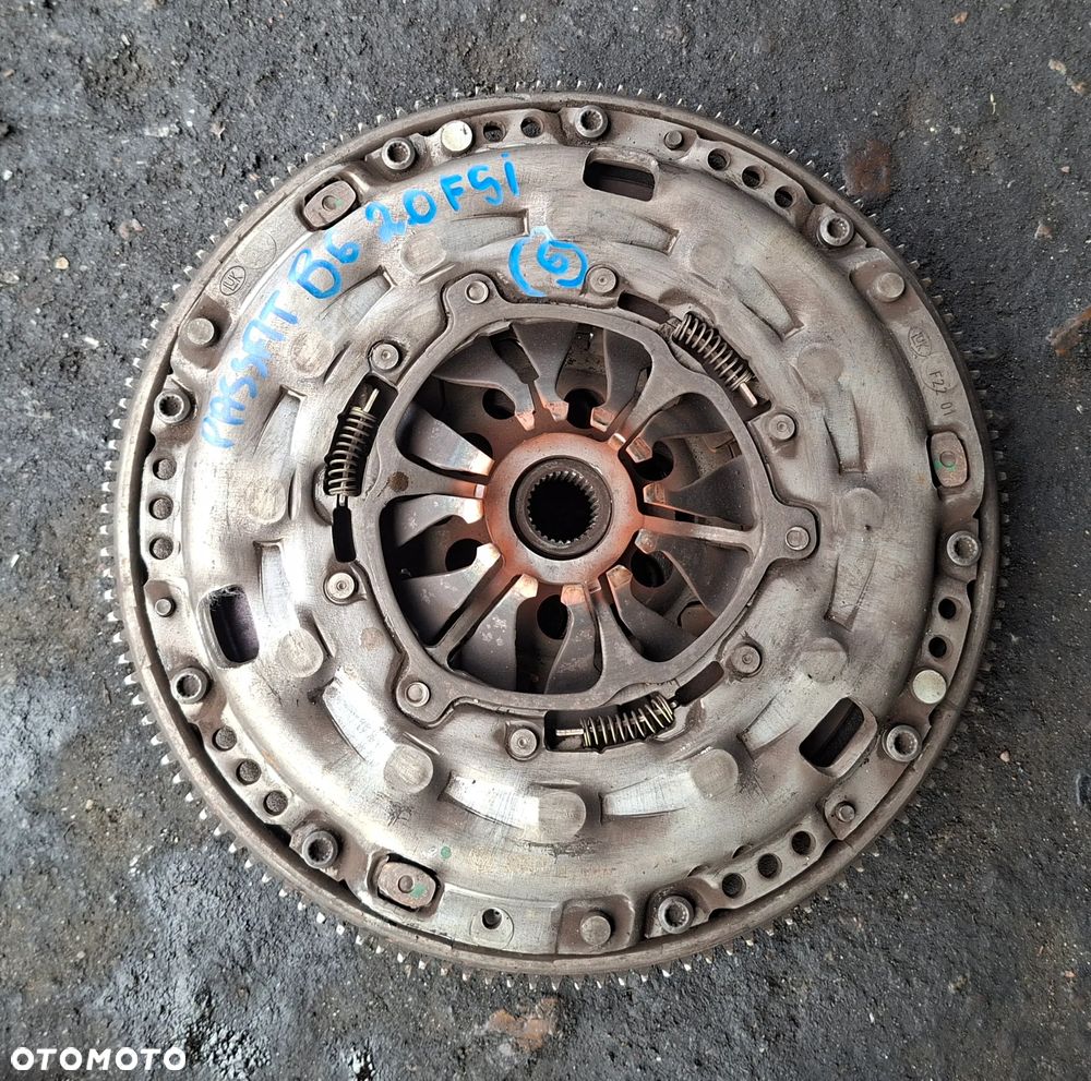 VW PASSAT B6 2.0 FSI SPRZĘGŁO - 1