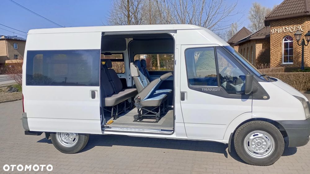 Ford Transit - 10