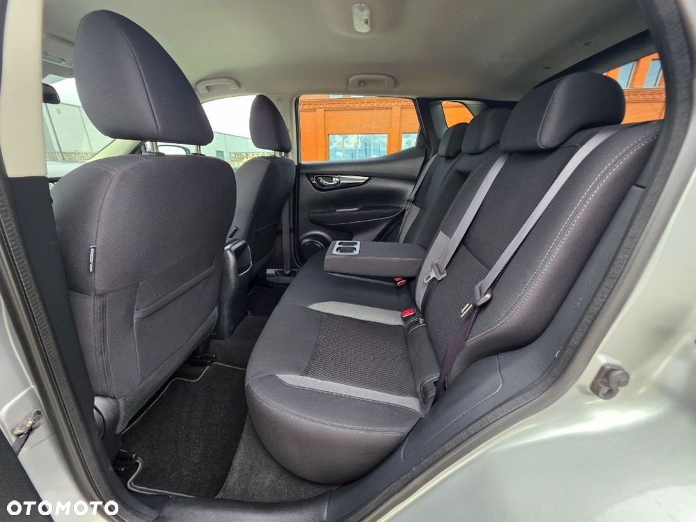 Nissan Qashqai - 22
