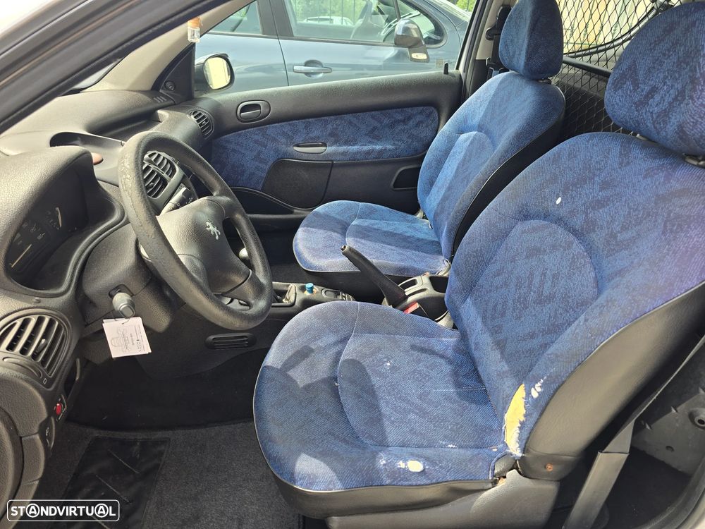Peugeot 206 XAD 1.9 DIESEL - 8