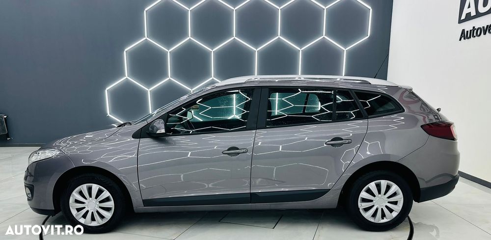 Renault Megane 1.5 dCi Dynamique - 32