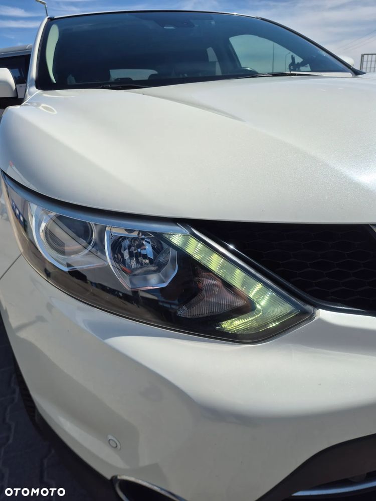 Nissan Qashqai 1.2 DIG-T N-Vision EU6 - 8