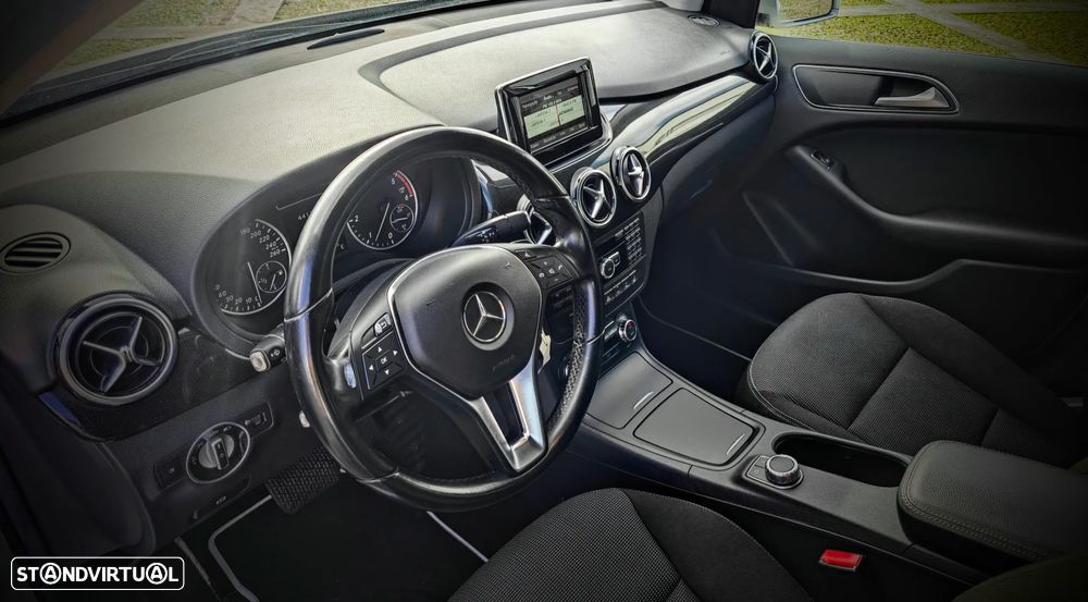 Mercedes-Benz B 180 d AMG Line Aut. - 18