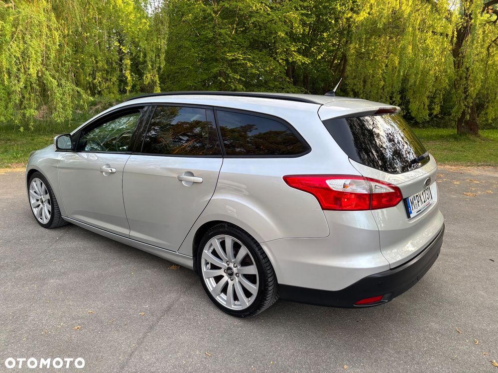 Ford Focus 1.6 TDCi DPF Start-Stopp-System SYNC Edition - 2