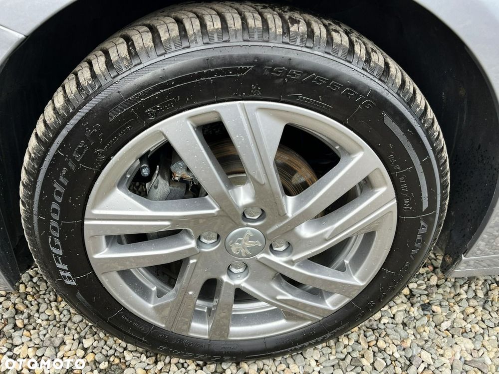 Peugeot 208 1.2 PureTech Active S&S - 34