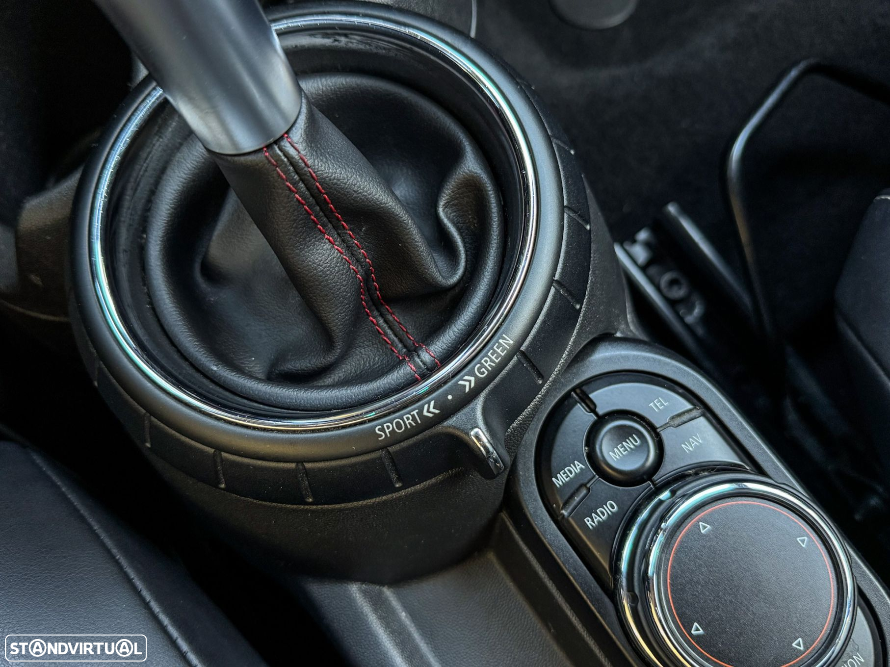 MINI 3 Portas Cooper S Auto - 34