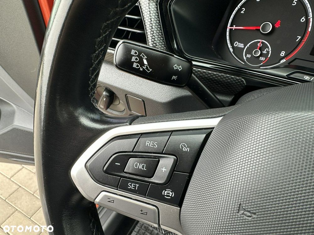 Volkswagen T-Cross 1.0 TSI Life DSG - 22