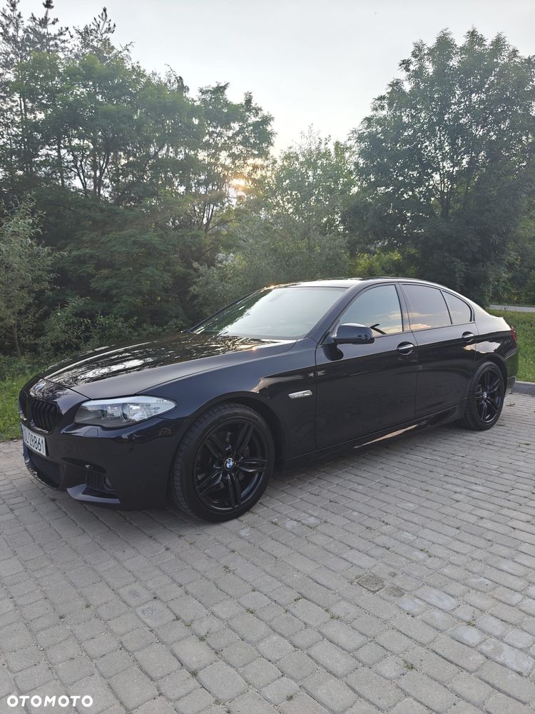 BMW Seria 5 525d - 2