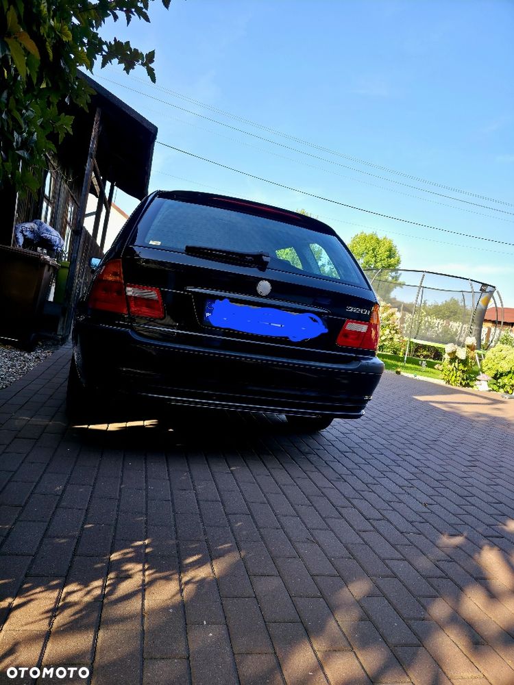 BMW E46 2003 photo 4