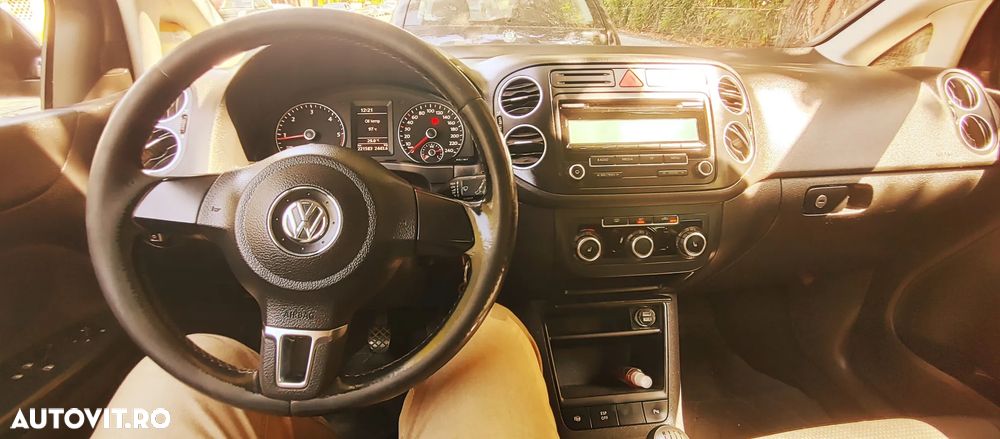 Volkswagen Golf Plus 1.6 TDI DPF Comfortline - 15